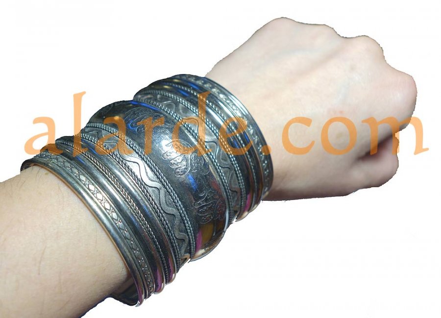 12550-trazalete-tribal-metal1.jpg